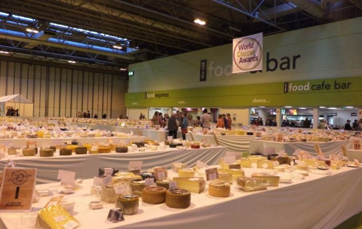 Catadores de todo el mundo toman nota de los productos presentados