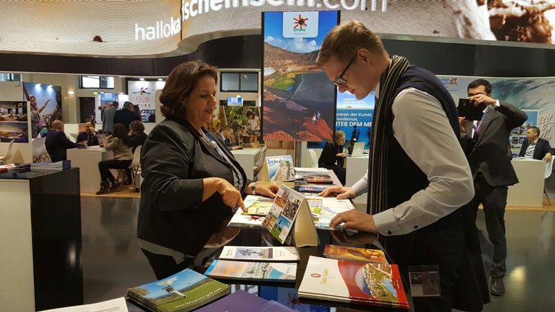 Stand del municipio en la feria turística