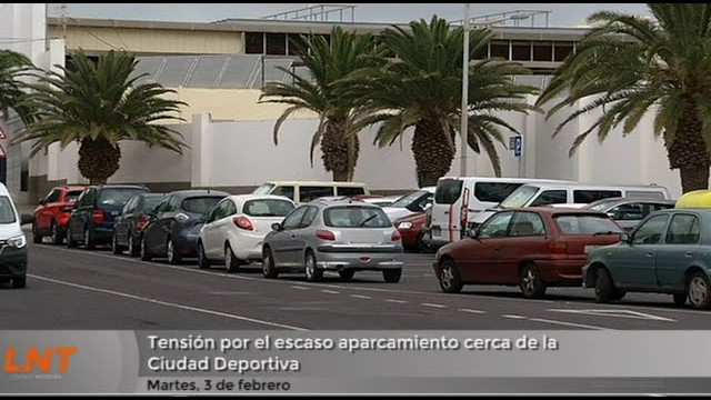 Tensión por el escaso aparcamiento cerca de la Ciudad Deportiva