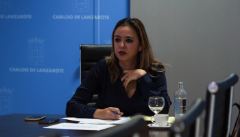 Los intentos de Corujo de descarrilar el Cabildo de Oswaldo Betancort