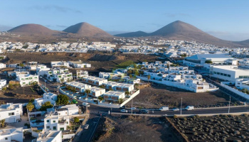 Tías y la vivienda: ¿podrán nuestros vecinos seguir viviendo aquí?