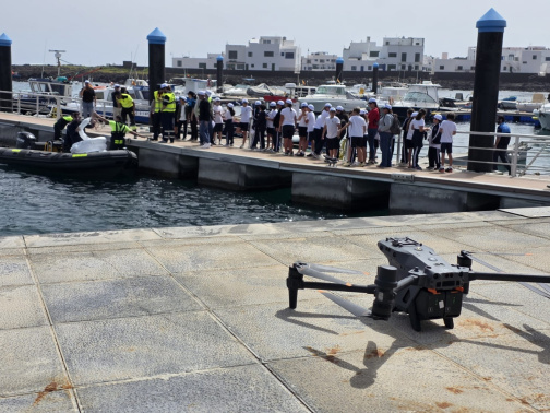 El objetivo del simulacro es mejorar la coordinación entre los distintos equipos implicados en la operativa portuaria El objetivo del simulacro es mejorar la coordinación entre los distintos equipos implicados en la operativa portuaria