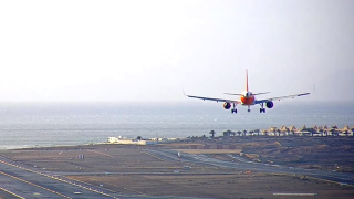 8 cancelaciones y 2 desvíos, principales incidencias en los aeropuertos de Canarias