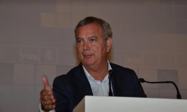 Franquis niega que el paquete estatal no beneficie a Canarias y reclama reforzar el escudo social con recursos autonómicos