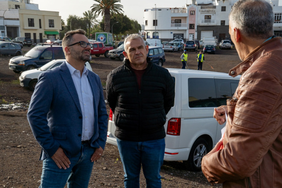 La Ordenanza de Limpieza introduce nuevas obligaciones para solares y fachadas, regula la limpieza en eventos multitudinarios y moderniza la gestión de residuos