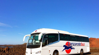Haría firma un contrato con Lanzarote Bus para facilitar la conectividad del municipio 