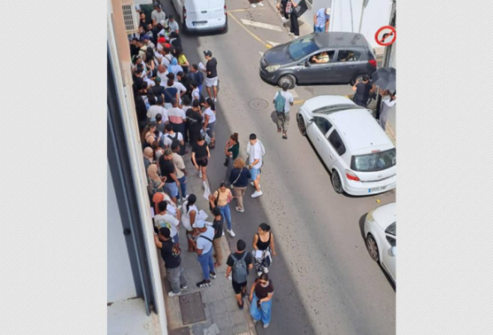 Colas en la Federación de Migrantes de Lanzarote