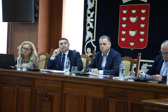 https://www.lancelotdigital.com/lanzarote/aprobado-por-unanimidad-el-secuestro-de-canal-gestion