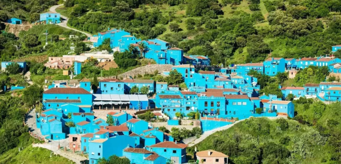 El "pueblo Pitufo" existe y aquí lo podrán encontrar El "pueblo Pitufo" existe y aquí lo podrán encontrar