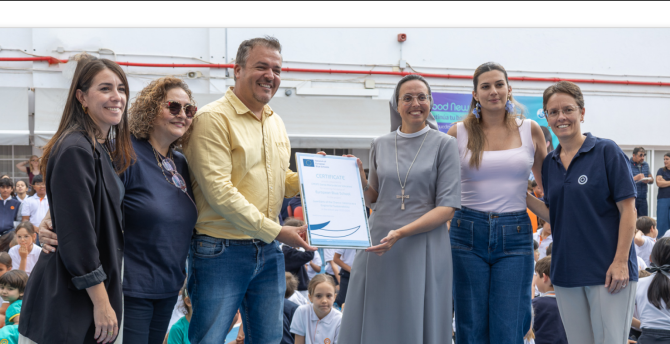 El Colegio Santa María de Los Volcanes, reconocido en el entorno de "Escuelas Azules"