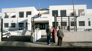 Detenido en Costa Teguise tras varios hurtos a turistas en la playa del Jablillo