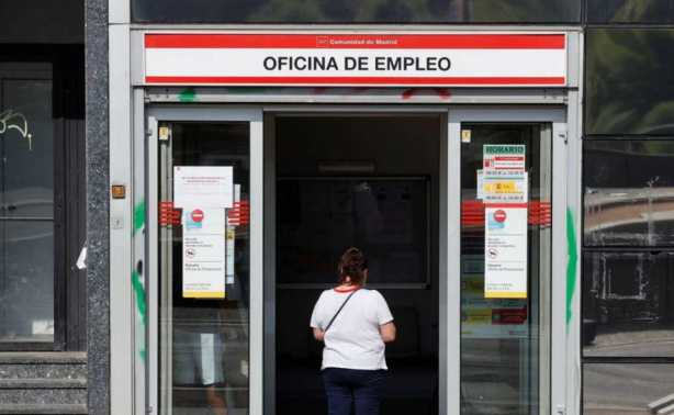 El Servicio canario de empleo prevé un decreto para sancionar a quienes no acepten ofertas laborales
