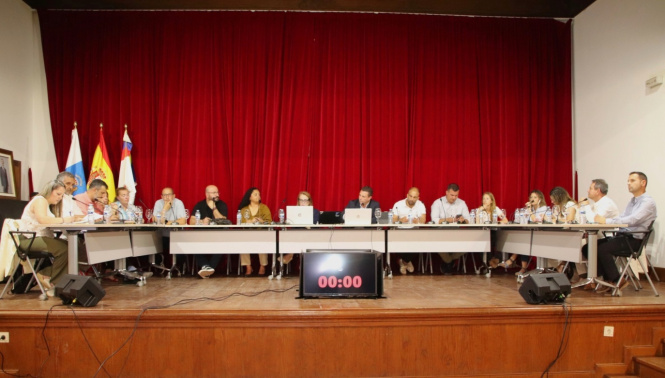 El Ayuntamiento prevé sacar a concurso las obras este año y reclamar judicialmente los retrasos de la empresa