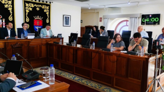 Arrecife cierra dos negocios ilegales en Titerroy y Argana Alta y les impone duras sanciones