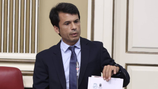 Bergaz pide menos burocracia para el sector primario