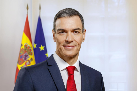 "Pedro Sánchez mea a la gente y le dice que llueve" "Pedro Sánchez mea a la gente y le dice que llueve"