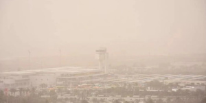 La calima llega a Lanzarote con temperaturas de hasta 32 grados y rachas de viento muy fuertes