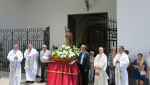 La procesión de San Juan Bautista reúne a cientos de personas en las calles de Haría La procesión de San Juan Bautista reúne a cientos de personas en las calles de Haría