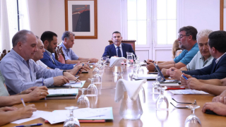 Primer balance de la gestión pública del agua: menos cortes y una estructura reforzada Primer balance de la gestión pública del agua: menos cortes y una estructura reforzada