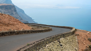 Tres rutas en coche por Lanzarote