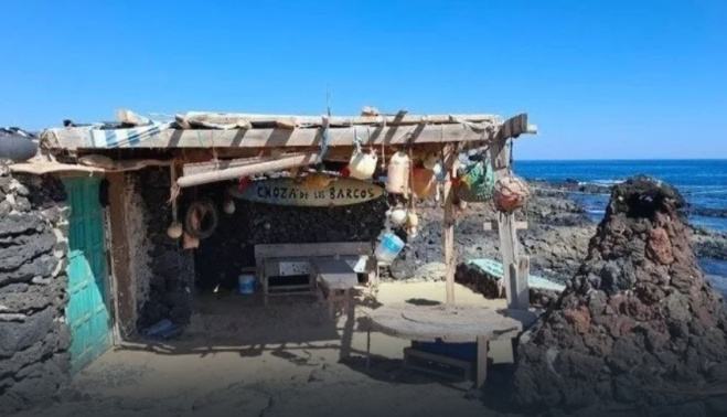 Una familia y vecinos de Haría reclaman que Costas frene el derribo de esta construcción tradicional vinculada a la historia marinera de Lanzarote