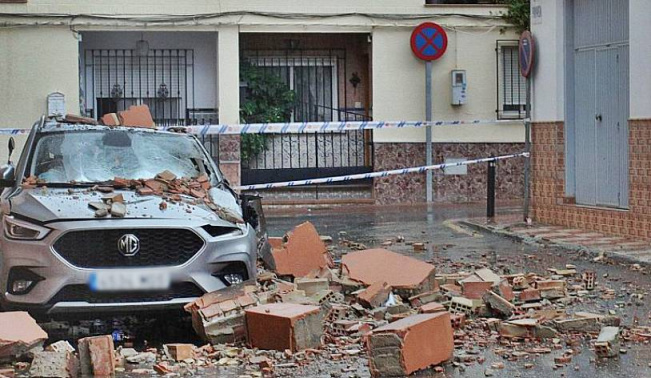 Un terremoto deja seis segundos de terror en el sur de España