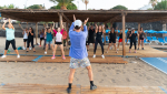 Más de 800 personas se ponen en forma este verano a pie de playa en Puerto del Carmen Más de 800 personas se ponen en forma este verano a pie de playa en Puerto del Carmen