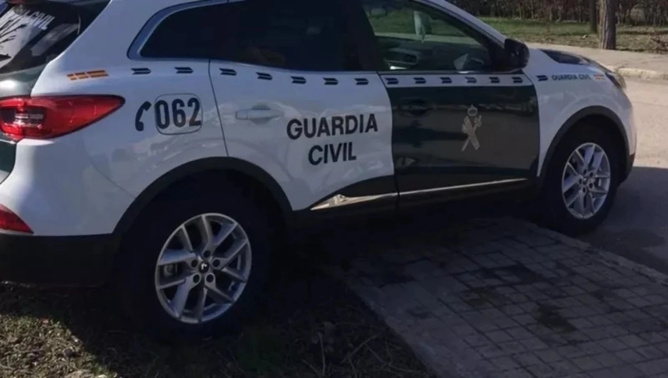 La Guardia Civil investiga además a una tercera persona por su presunta colaboración en la reyerta La Guardia Civil investiga además a una tercera persona por su presunta colaboración en la reyerta
