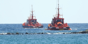 Un centenar de inmigrantes llega en patera a Lanzarote