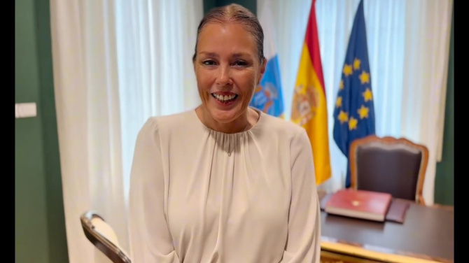 Despedida de Astrid Pérez y aviso a navegantes en el PP de Lanzarote