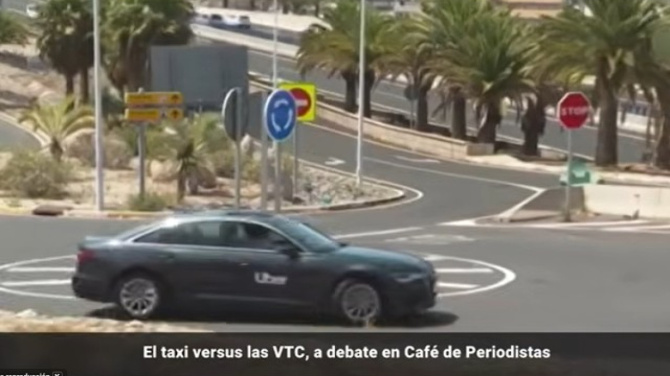 Taxi y VTC enfrentan sus modelos en el Debate del Café Taxi y VTC enfrentan sus modelos en el Debate del Café