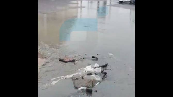 La DANA comienza a causar daños en las calles de Arrecife