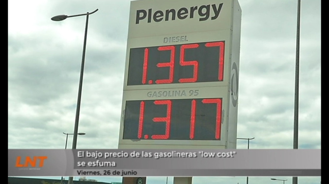 El bajo precio de las gasolineras "low cost" se esfuma