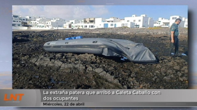 La extraña patera que arribó a Caleta Caballo con 2 ocupantes