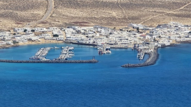 La Graciosa pasa de 'soñar a construir' la autosuficiencia energética e hídrica