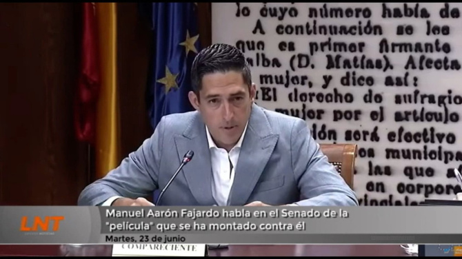 Aarón Fajardo habla en el senado de la “película” que se ha montado contra él Aarón Fajardo habla en el senado de la “película” que se ha montado contra él