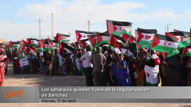 Los saharauis lanzaroteños “cabreados” con Sánchez por quedarse fuera de la regularización