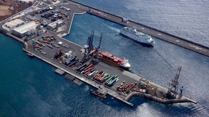 Plantean que Fuerteventura o Lanzarote presidan la Autoridad Portuaria de Las Palmas