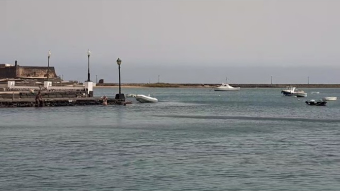 La marea de Los Dolores, en su máximo esplendor en Arrecife