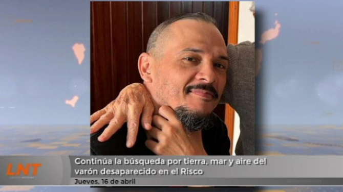 Los perros de rescate se suman a la búsqueda del hombre desaparecido en el Risco de Famara