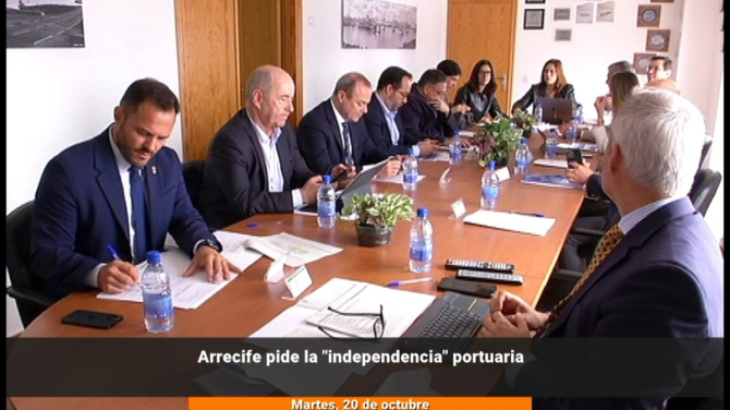 Arrecife pide la "independencia" portuaria
