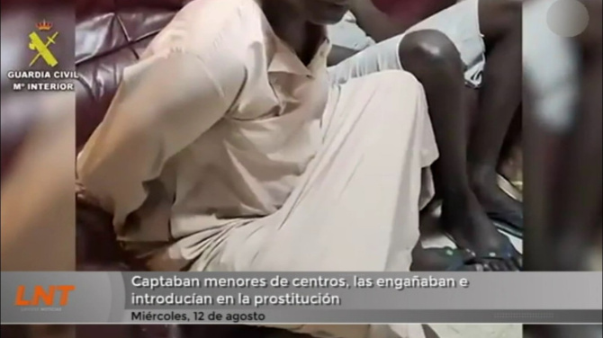 Captaban menores de centros, las engañaban e introducían en la prostitución Captaban menores de centros, las engañaban e introducían en la prostitución