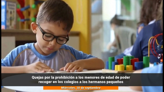 La nueva norma que impide a un hermano de 17 años recoger a un niño del colegio La nueva norma que impide a un hermano de 17 años recoger a un niño del colegio