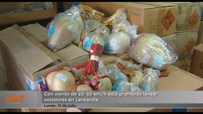 Con viento de 20-30 km/h está prohibido lanzar voladores en Lanzarote Con viento de 20-30 km/h está prohibido lanzar voladores en Lanzarote