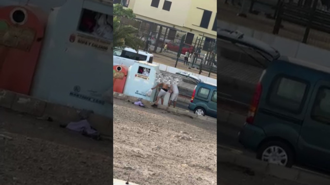 "Pillados" por un vecino “deshaciéndose” de una lavadora en la vía pública