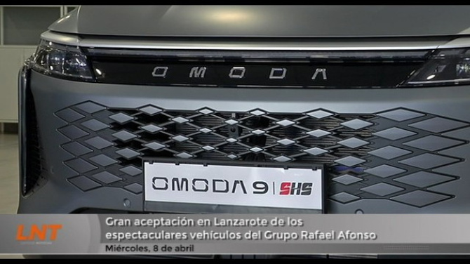 Gran aceptación en Lanzarote de los espectaculares vehículos del Grupo Rafael Afonso Gran aceptación en Lanzarote de los espectaculares vehículos del Grupo Rafael Afonso