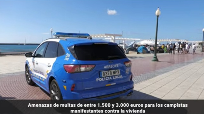 Los campistas del Parque Viejo desafían a la Policía Local de Arrecife Los campistas del Parque Viejo desafían a la Policía Local de Arrecife