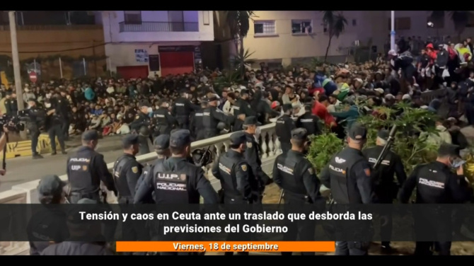 Tensión y caos en Ceuta ante un traslado que desborda las previsiones del Gobierno Tensión y caos en Ceuta ante un traslado que desborda las previsiones del Gobierno