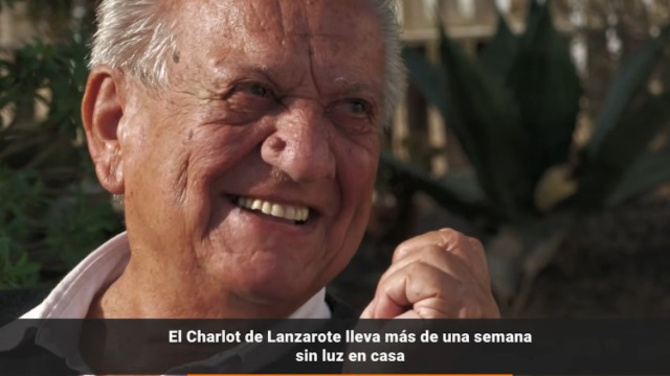 El Charlot de Lanzarote lleva ocho días sin luz en su casa por una avería El Charlot de Lanzarote lleva ocho días sin luz en su casa por una avería