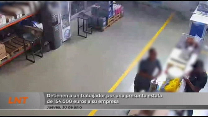 Detienen a un trabajador por una presunta estafa de 154.000 euros a su empresa Detienen a un trabajador por una presunta estafa de 154.000 euros a su empresa